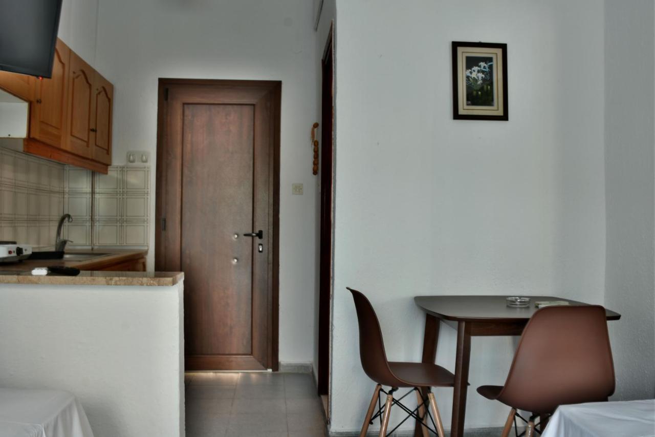 Theano Studios Paralia Sikias Kültér fotó