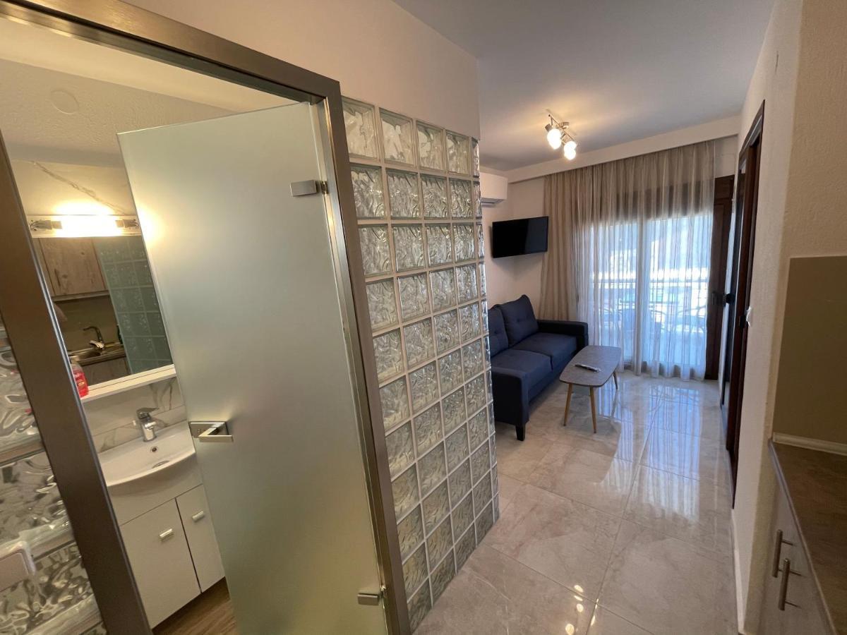 Theano Studios Paralia Sikias Kültér fotó