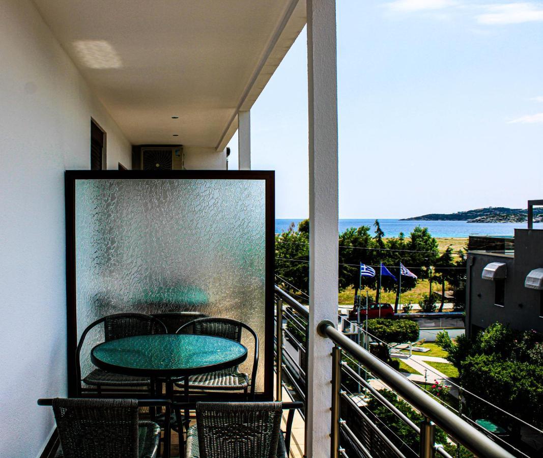 Theano Studios Paralia Sikias Kültér fotó