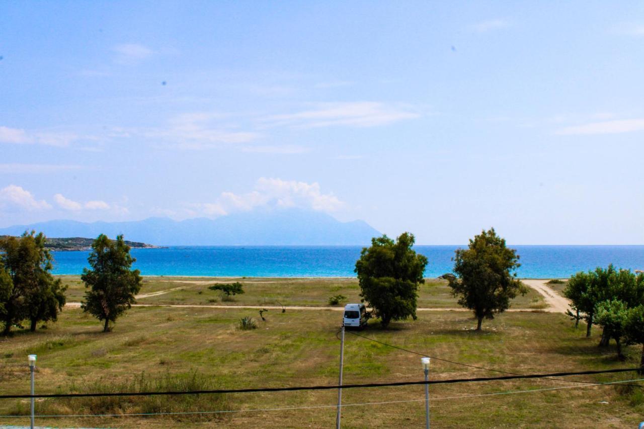 Theano Studios Paralia Sikias Kültér fotó